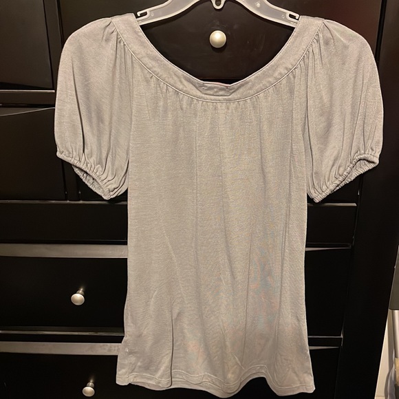 Grey top - Picture 3 of 3